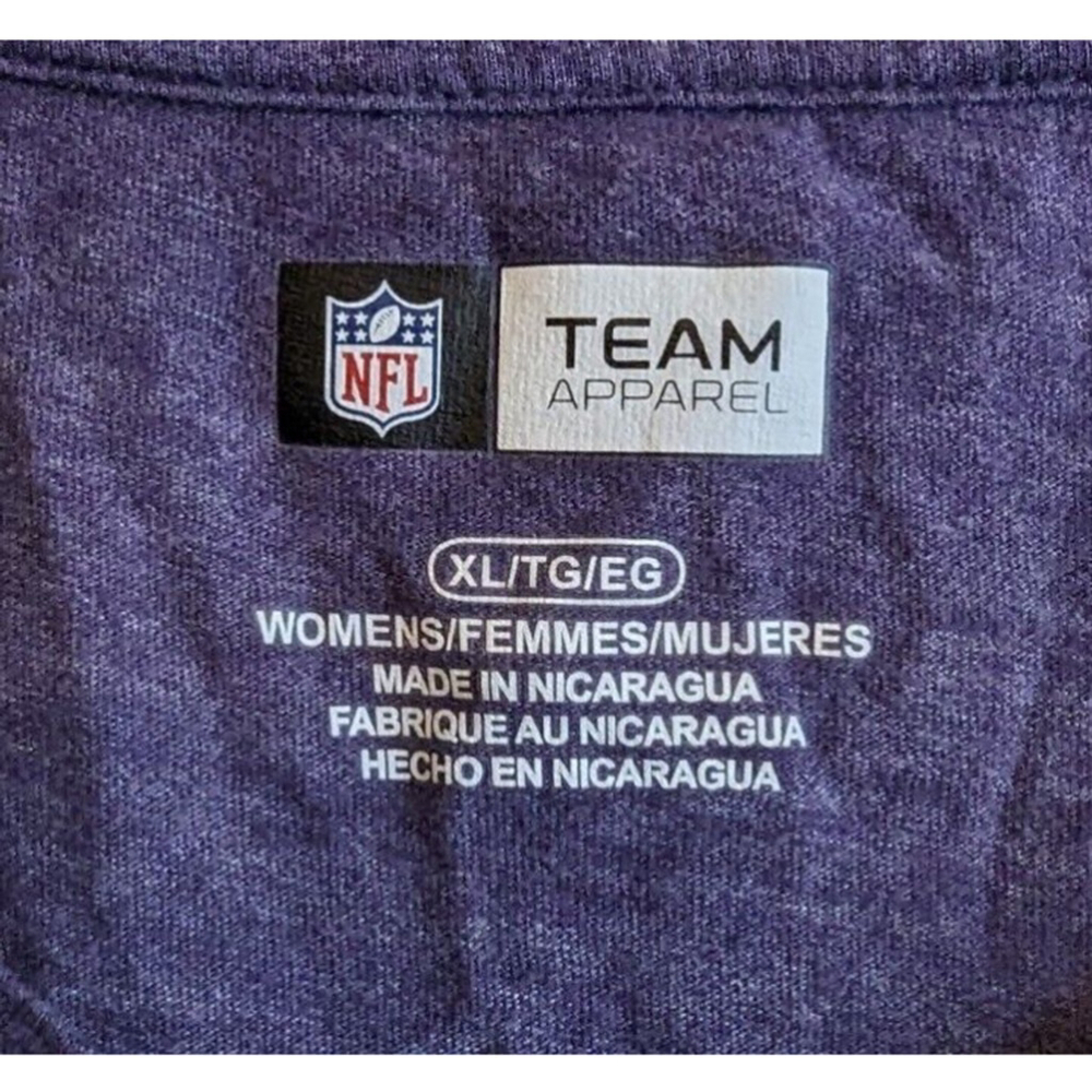 NFL Shirt Womens XL Football Minnesota Viking Short Sleeve Purple TShirt - Picture 3 of 8